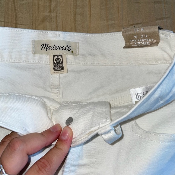 NWT Madewell Tile White The Perfect Vintage Crop Jean Knee Rip Edition Size 23 - Picture 11 of 16